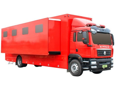 汕德卡32人宿营车